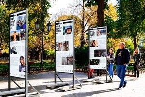 "Война еще не закончилась": в Одессе открыли фотовыставку, посвященную журналистам