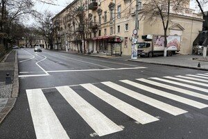 В центре Одессы появились велодорожка и дорожная разметка