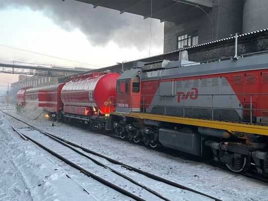 Горить не лише москва: у росії спалахнув великий завод у Барнаулі