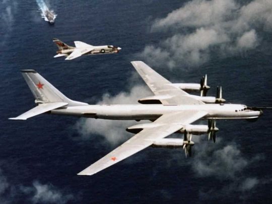 Ворог підняв у небо винищувачі: повітряну тривогу оголошено у всіх областях України