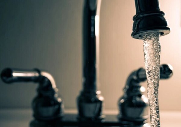 Некоторые одесситы проведут вторник без воды