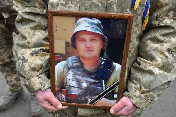В Одесской области простились с погибшим защитником Сергеем Булавенко