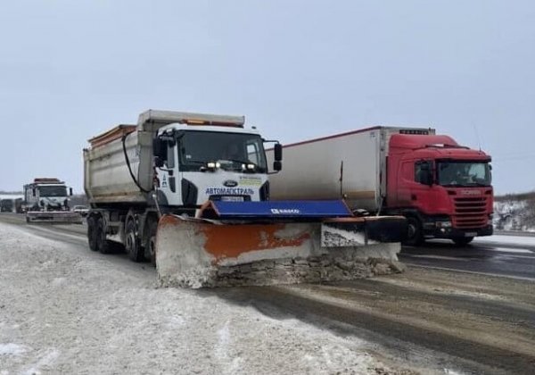 Из-за непогоды на трассе Одесса – Рени временно перекрыли движение для фур
