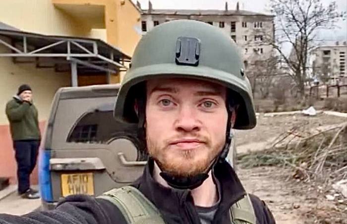 Вагнерівці стверджують, що вбили британського волонтера, бо той був озброєний