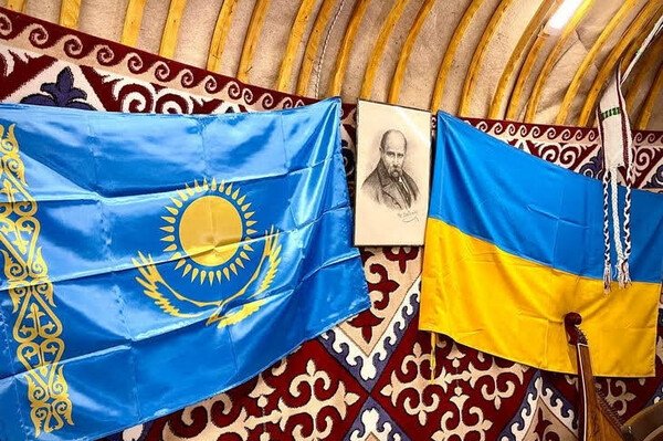 В парке Шевченко открылась "Юрта Несокрушимости"