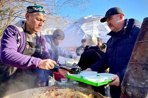 В парке Шевченко открылась "Юрта Несокрушимости"