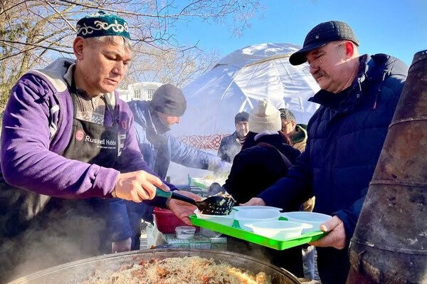 В парке Шевченко открылась "Юрта Несокрушимости"