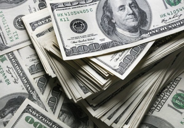 Курс валют в Украине 17 марта 2023: сколько стоит доллар и евро