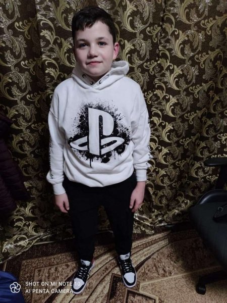«Майже дві доби осколок снаряду був в тобі, сину»: болюча розповідь про 13-річного школяра, якого вбила росія