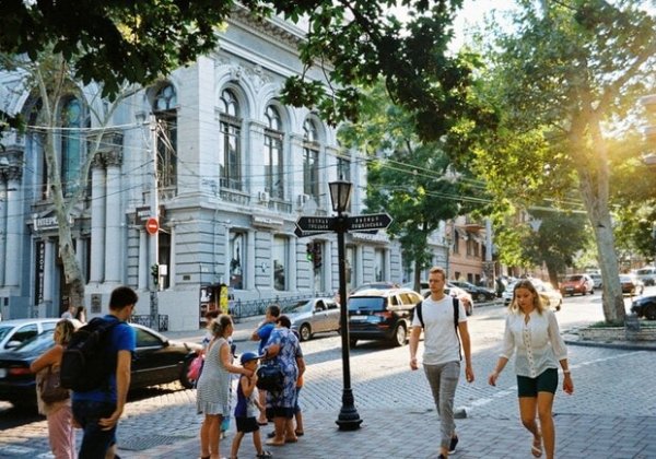 Концерт Анны Тринчер и мюзикл "Питер Пэн": куда пойти в Одессе в эти выходные