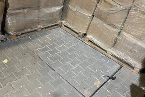 В пригороде Одессы нашли подземные хранилища с контрафактными сигаретами на 89 миллионов