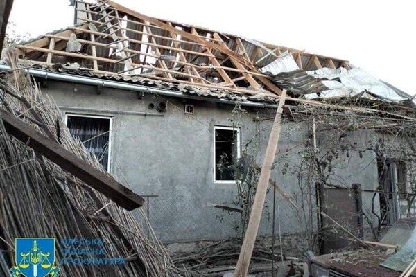 Спастели и прокуратура показали последствия вражеской атаки в Одесской области