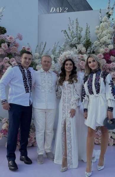 Бенкет під час чуми: весілля львівського експрокурора, на якому 500 гостей гуляли два дні, обурило мережу (фото, відео)