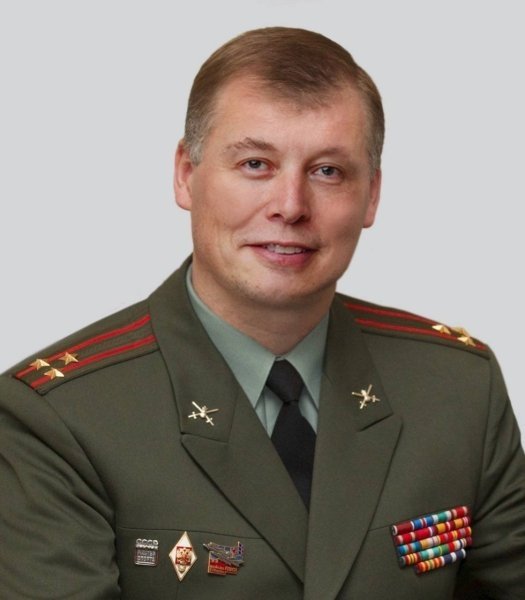 Маск зло потролив Зеленського старим мемом: мережа не оцінила «жарт»