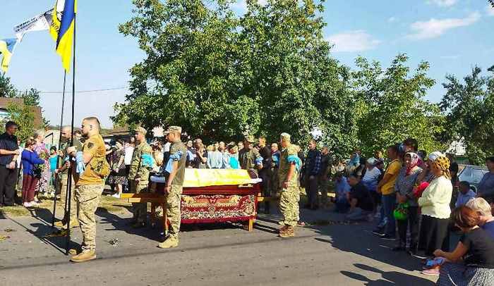 Відзначений бойовими нагородами: на Донеччині загинув захисник України