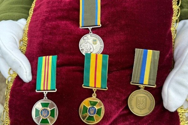 В Одесской области простились с пограничником: у погибшего остался девятилетний сын