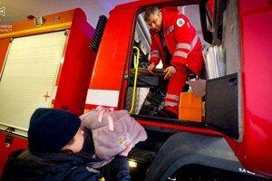 В Одесской области спасли маму с младенцем: рожать пришлось дома