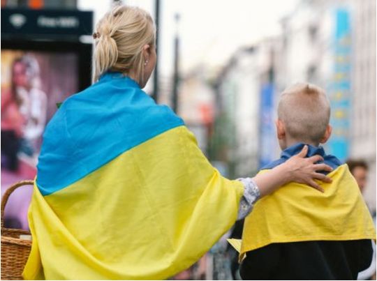Зустрічатися з&nbsp;чиновниками не&nbsp;потрібно: Німеччина продовжила захист для українців