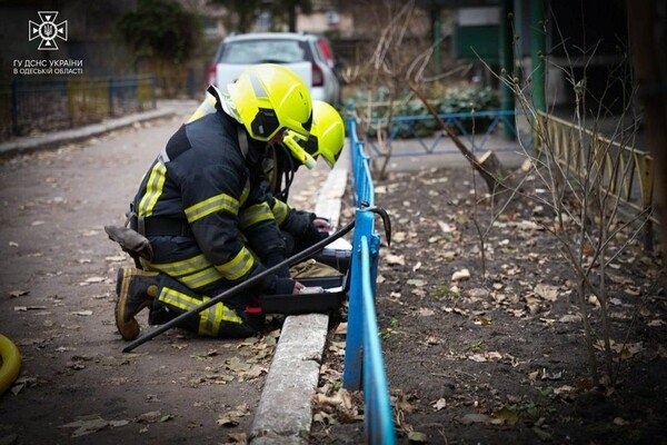 На Семинарской тушили пожар в многоэтажке