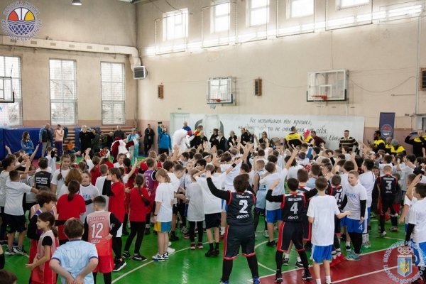 В одеський СДЮСШОР імені Літвака відбулося велике спортивне свято для дітей