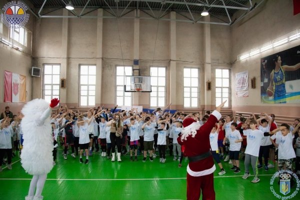 В одеський СДЮСШОР імені Літвака відбулося велике спортивне свято для дітей