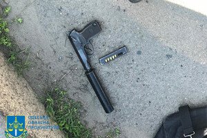 Банду, которая нападала на банки и инкассаторов в Одессе, приговорили