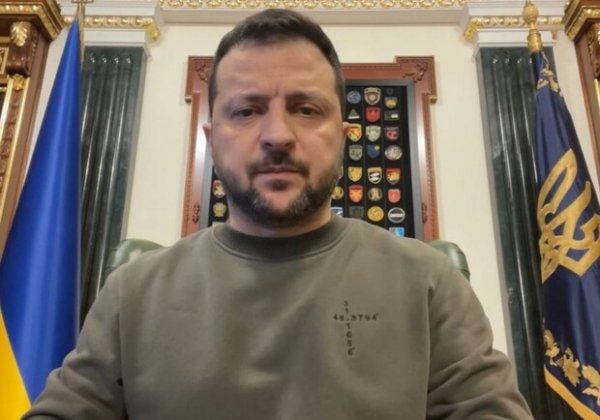 Сбили три российских истребителя: Владимир Зеленский поблагодарил одесских зенитчиков