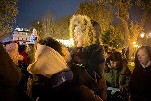 В Одессе зажгли главную новогоднюю елку города