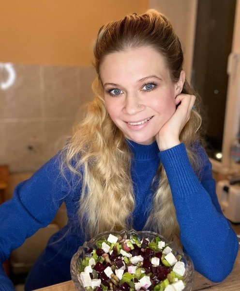Салат з бурячком та селерою: чудова ідея для новорічного столу