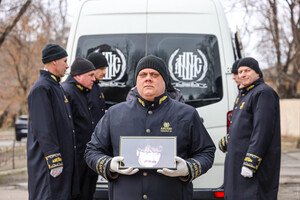 "Одесский джентльмен": у киностудии простились с известным актером Евгением Хаитом  
