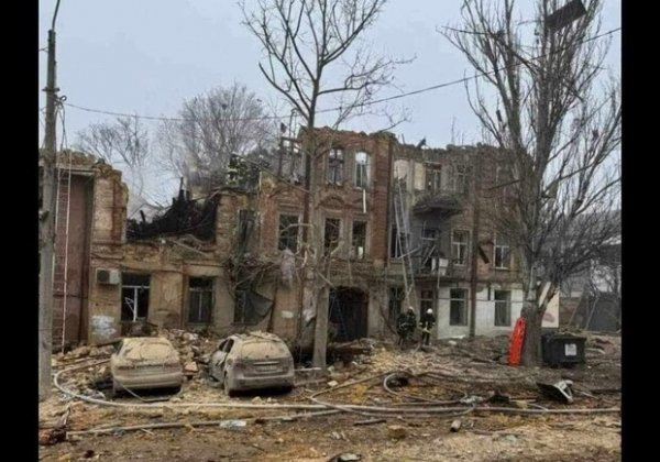 В доме на Картамышевской, в который попала российская ракета, жила известная пианистка 