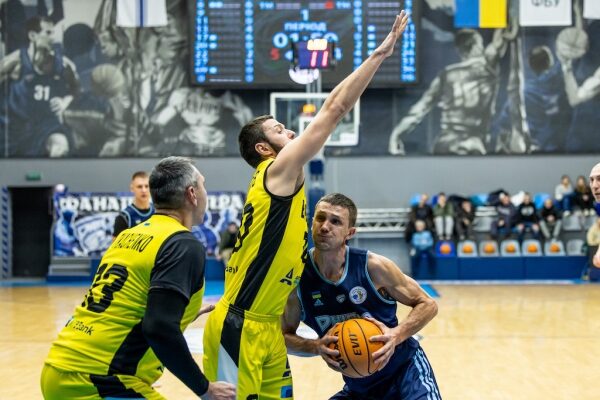 Баскетбол. «БІПА» дала бій головному фавориту чемпіонату України Баскетбол. «БІПА» дала бій головному фавориту чемпіонату України