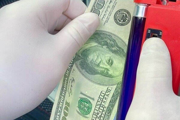 В Одессе предприниматель требовал взятку за оформление инвалидности онкобольной матери военного