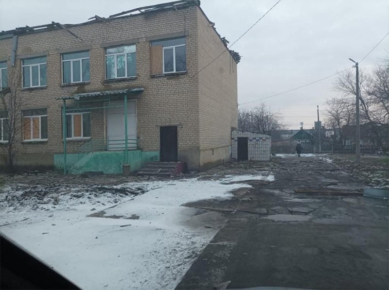 Окупанти вдарили по мирних на Донеччині: постраждали кілька міст, є жертви