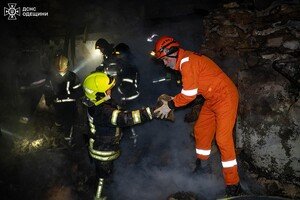 Атака дронов по Одессе: прокуратура начала расследование, на месте обстрела работает оперативный штаб