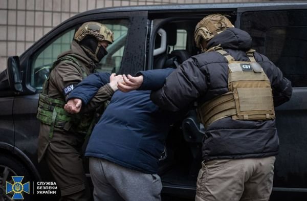 Посадовці спецслужб працювали на ворога: СБУ знешкодила агентурну мережу фсб в Україні