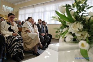 В Одессе простились с врачом, дизайнером и четырехмесячным ребенком, которых убил российский дрон
