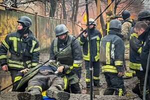 Из-за удара баллистикой по Одессе погибли 14 человек, 46 пострадали: 16 марта объявят Днем траура