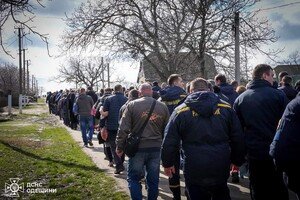 В Одесской области простились со спасателями, погибшими во время повторного ракетного удара 15 марта 