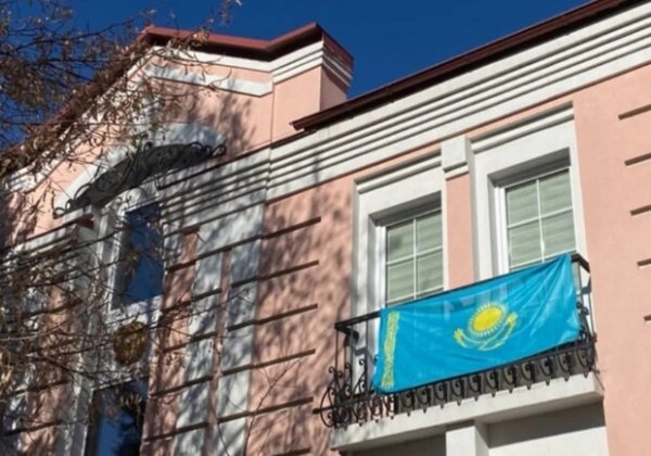 Гражданам Казахстана советуют уехать из Одесской области: причина