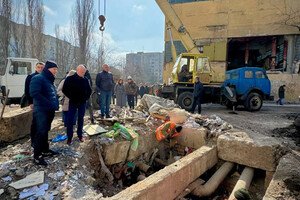 Одесситов просят не подходить к местам разбора завалов по проспекте Добровольского