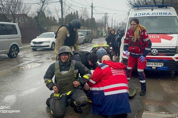 Из-за удара баллистикой по Одессе погибли 14 человек, 46 пострадали: 16 марта объявят Днем траура