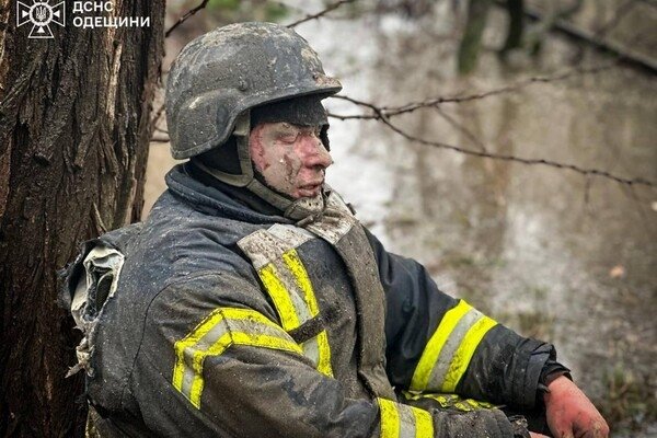 Из-за удара баллистикой по Одессе погибли 14 человек, 46 пострадали: 16 марта объявят Днем траура