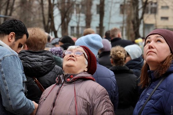 В Одессе простились с врачом, дизайнером и четырехмесячным ребенком, которых убил российский дрон