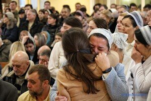 В Одессе простились с врачом, дизайнером и четырехмесячным ребенком, которых убил российский дрон