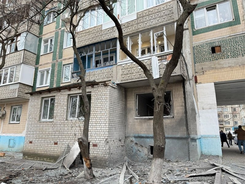 «Все йде за планом»: у Білгороді у зв'язку з обстрілами закривають торгові центри та школи (фото, відео)