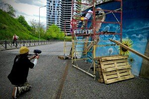 В Одессе дорисовали три стрит-арта 