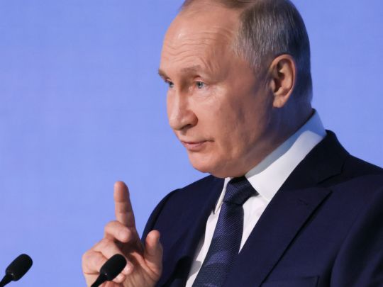 &laquo;Ми&nbsp;не&nbsp;можемо втихомирити путіна. Ми&nbsp;повинні його зупинити&raquo;,&nbsp;&mdash; Том Своззі