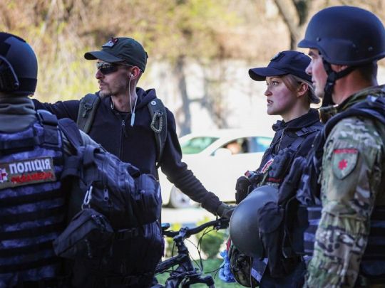 Росіяни потужно вдарили по Запоріжжю ракетами: є жертви (фото, відео)