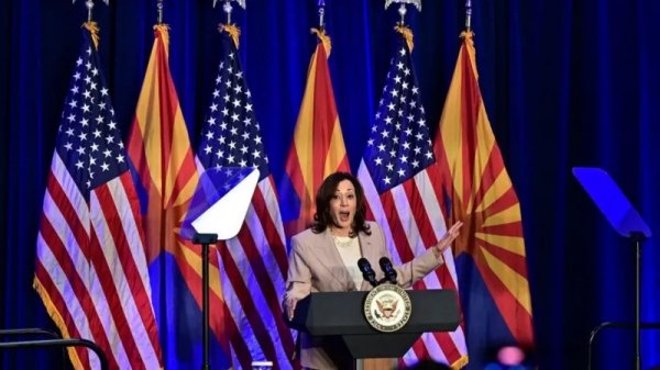Вице-президент Харрис критикует Трампа за ограничения на аборты